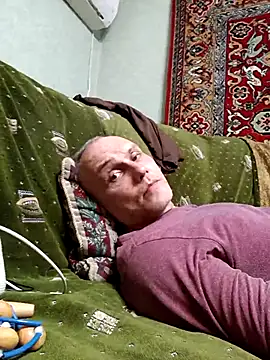 Pineapple04 online show from 01-05-26, 06:44