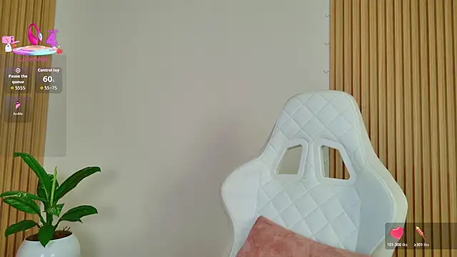 EmilyRive online show from 11-13-25, 09:52