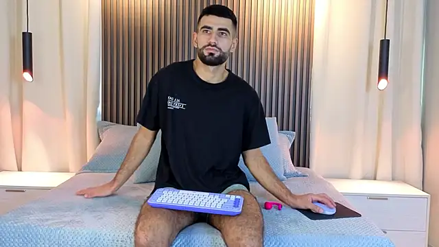 Ethan  Walker online show from 02-02-26, 06:50