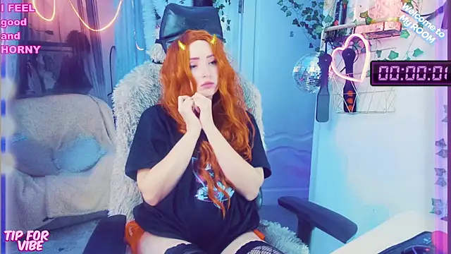 Toxic Ellies online show from 12-29-24, 06:49