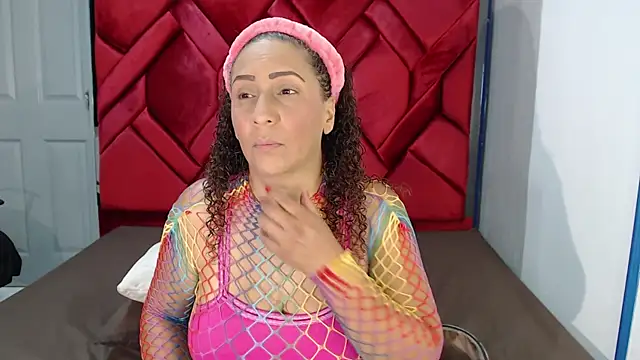 Snapshot of EvaMills1 chatting on 02-08-25, 01:22 EvaMills1 online show from 02-08-25, 01:22