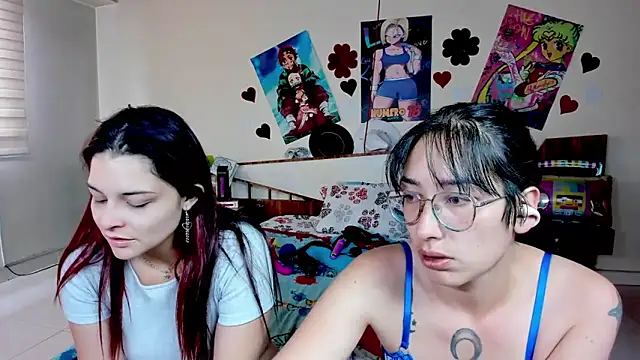 Snapshot of jeyloveebony chatting on 09-20-25, 01:45 jeyloveebony online show from 09-20-25, 01:45