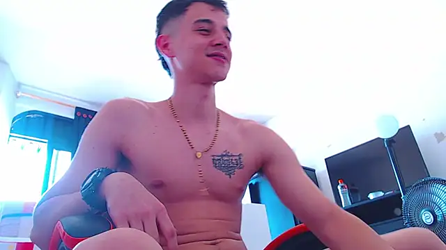 ADAM HOT online show from 12-13-25, 07:53