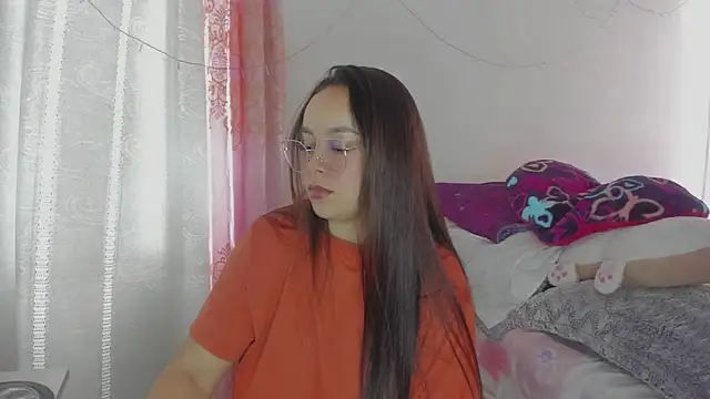 Snapshot of HARLEYNAPIER chatting on 05-30-26, 02:58 HARLEYNAPIER online show from 05-30-26, 02:58