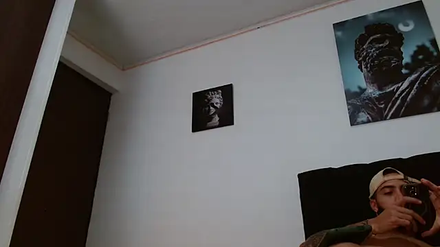 Hendry  online show from 03-09-25, 01:04