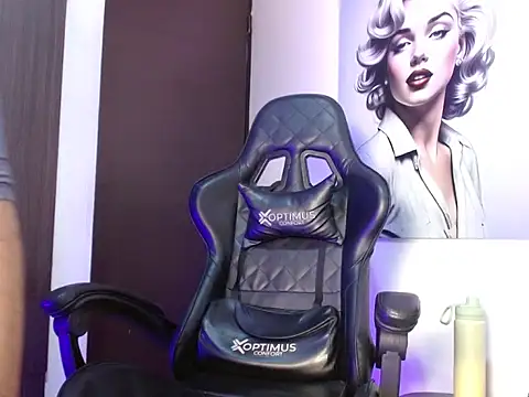 Hendry  online show from 09-09-25, 03:28