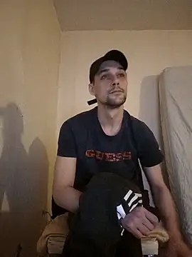 kx93 online show from 12-17-25, 06:41