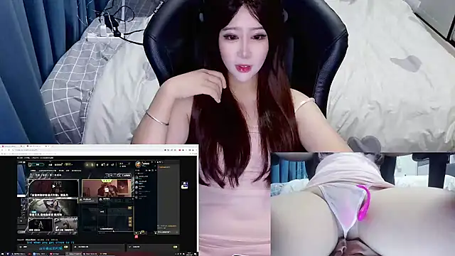 Snapshot of Angelababy001 chatting on 12-06-24, 03:22 Angelababy001 online show from 12-06-24, 03:22