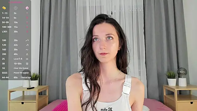Snapshot of Ketty_Belly chatting on 06-23-26, 10:02 Ketty Belly online show from 06-23-26, 10:02