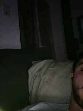 Snapshot of fbl40 chatting on 12-13-24, 10:55 fbl40 online show from 12-13-24, 10:55