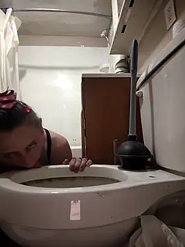 UniqueKorn86 online show from 02-06-26, 01:54