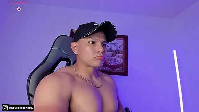 Snapshot of RoyConstance chatting on 11-29-25, 04:15 RoyConstance online show from 11-29-25, 04:15