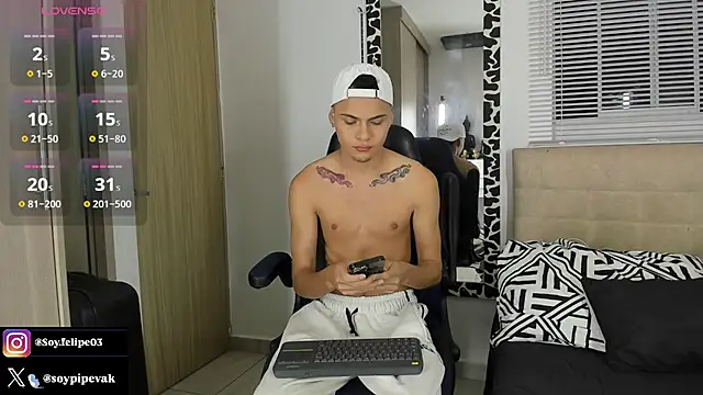 Snapshot of soyander03_ chatting on 10-11-25, 10:25 soyander03 online show from 10-11-25, 10:25