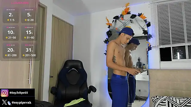 Snapshot of soyander03_ chatting on 10-17-25, 09:56 soyander03 online show from 10-17-25, 09:56