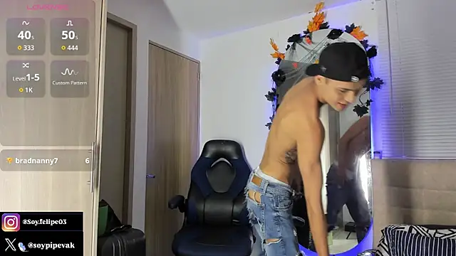 Snapshot of soyander03_ chatting on 10-24-25, 09:38 soyander03 online show from 10-24-25, 09:38