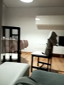 Snapshot of pana1978loco chatting on 12-18-25, 04:07 pana1978loco online show from 12-18-25, 04:07