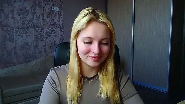 Milka kiss  online show from 02-09-26, 11:58