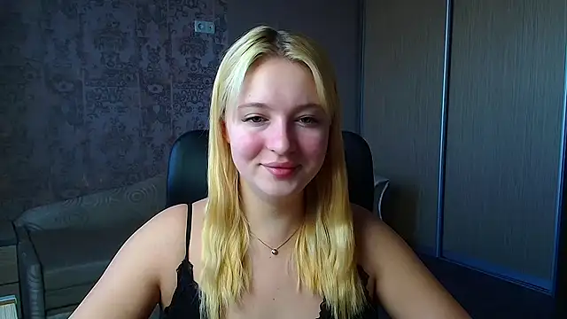 Milka kiss  online show from 02-20-26, 06:48