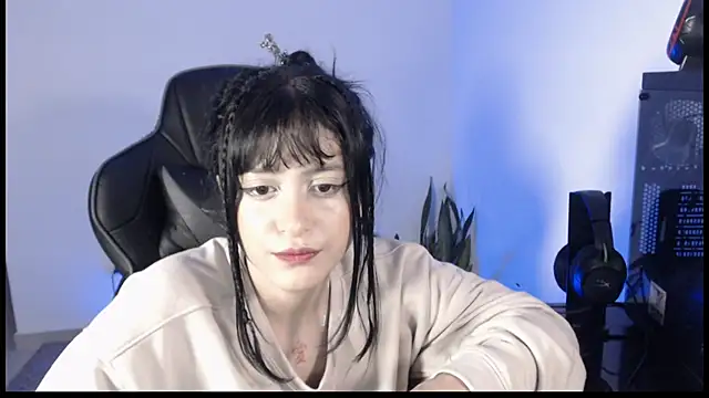 Snapshot of liz-beths chatting on 03-01-26, 01:51 liz-beths online show from 03-01-26, 01:51