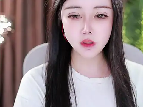 Qiaoqiao  online show from 01-09-25, 07:10