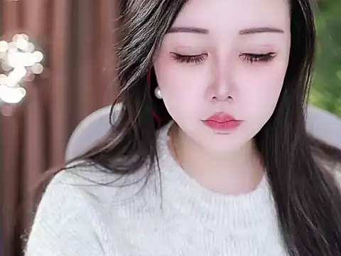 Qiaoqiao  online show from 01-10-25, 07:25