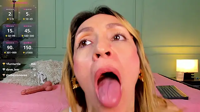 Emma Rosess online show from 12-16-24, 03:54