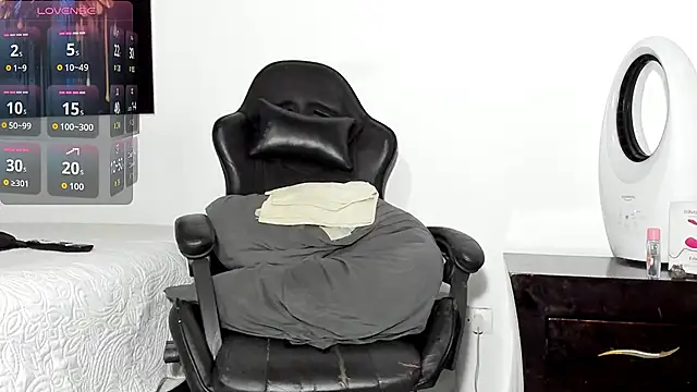 tizziano castillo  online show from 03-16-26, 11:09