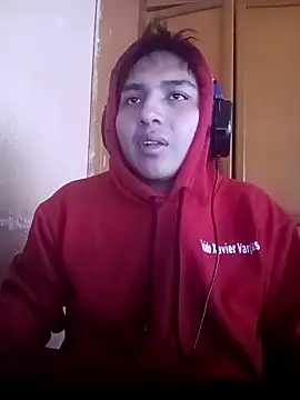 Snapshot of LoganFinds chatting on 11-21-25, 02:16 LoganFinds online show from 11-21-25, 02:16