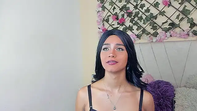 Snapshot of baby_kaliope chatting on 03-10-25, 04:38 baby kaliope online show from 03-10-25, 04:38