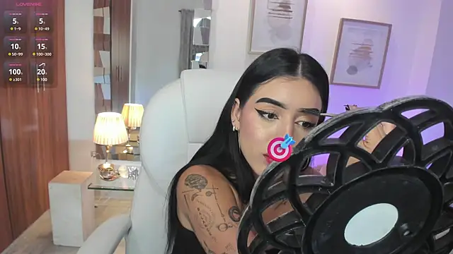 zoee jackson online show from 01-30-25, 06:54