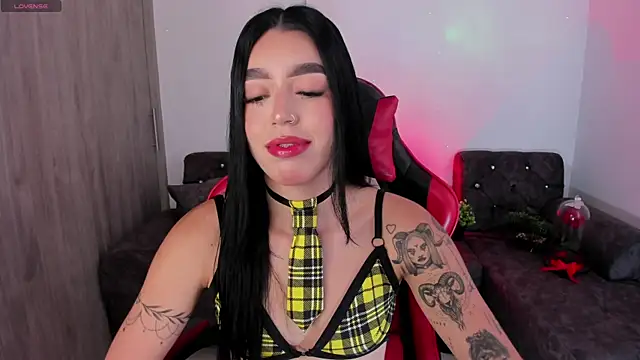 zoee jackson online show from 04-24-26, 10:12