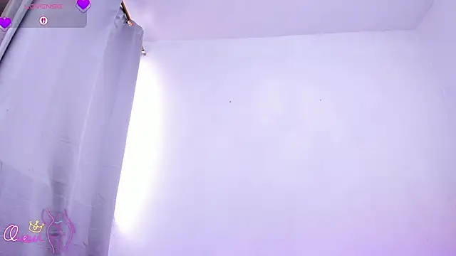 LilitRobins online show from 06-05-26, 08:47