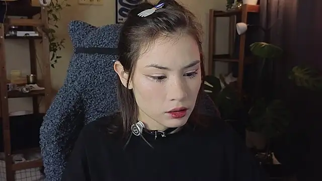 alicekiit online show from 12-14-25, 04:51