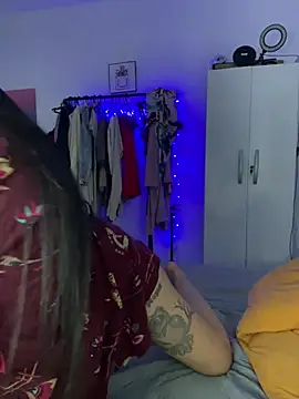 Snapshot of GrlAlice chatting on 12-25-24, 11:00 GrlAlice online show from 12-25-24, 11:00