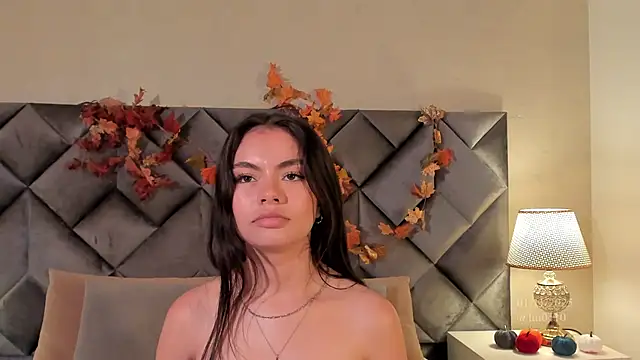 Snapshot of Luisa0110 chatting on 11-01-25, 07:05 Luisa0110 online show from 11-01-25, 07:05