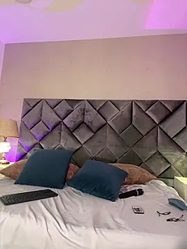 Luisa0110 online show from 03-18-26, 04:43