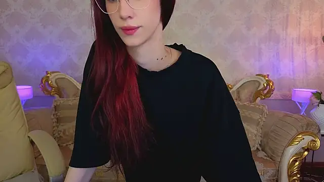 Snapshot of Evelyn_Rush chatting on 07-20-26, 07:33 Evelyn Rush online show from 07-20-26, 07:33