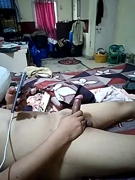 Snapshot of Spgaarya chatting on 09-19-25, 04:14 Spgaarya online show from 09-19-25, 04:14