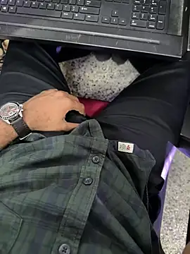 hardfukr0088 online show from 12-24-24, 10:33