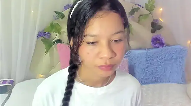 brithany rousee online show from 12-21-24, 03:20