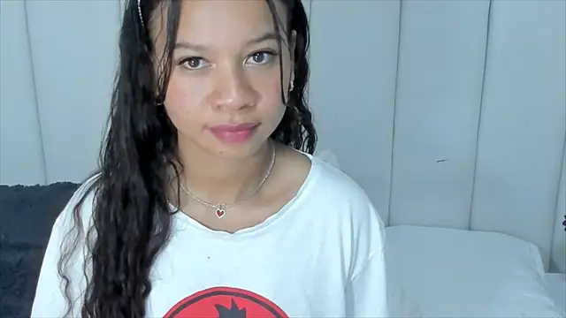 brithany rousee online show from 02-24-25, 10:25