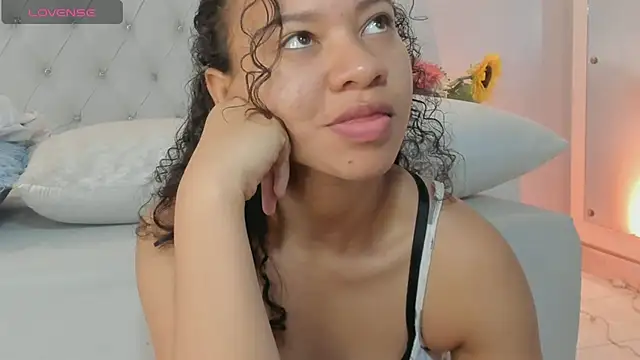 brithany rousee online show from 11-04-25, 02:05