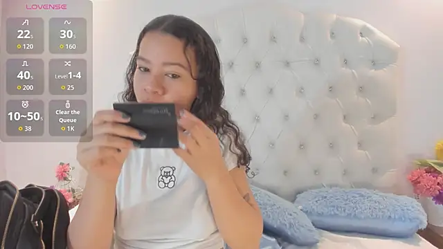 brithany rousee online show from 11-28-25, 02:09