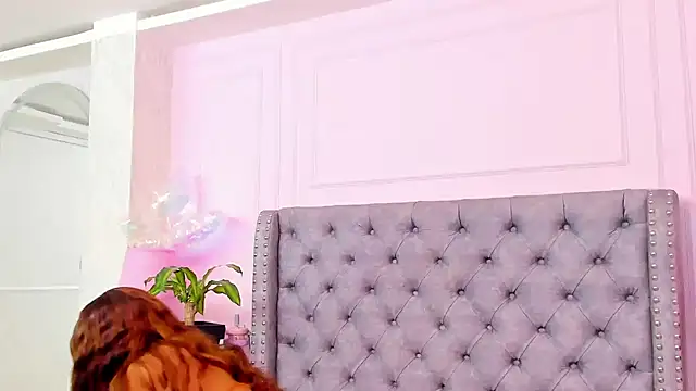 HaileeRoberts online show from 04-08-26, 12:27