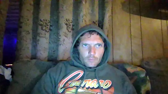 Snapshot of luke_thighwalker2469 chatting on 12-17-24, 06:35 luke thighwalker2469 online show from 12-17-24, 06:35