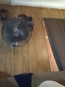 Snapshot of luke_thighwalker2469 chatting on 12-21-24, 03:31 luke thighwalker2469 online show from 12-21-24, 03:31