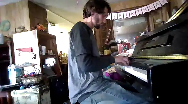 Snapshot of luke_thighwalker2469 chatting on 01-11-25, 11:24 luke thighwalker2469 online show from 01-11-25, 11:24