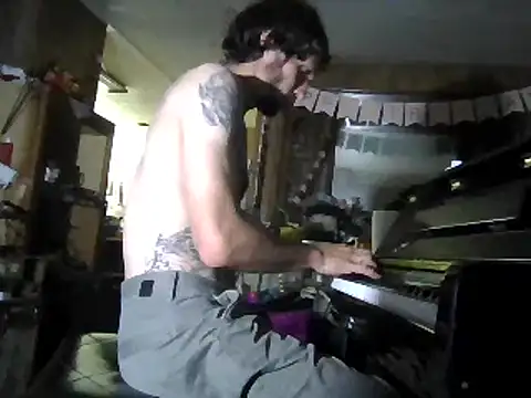 Snapshot of luke_thighwalker2469 chatting on 01-27-25, 11:11 luke thighwalker2469 online show from 01-27-25, 11:11