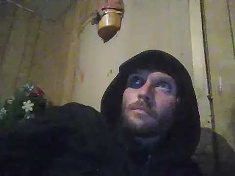 Snapshot of luke_thighwalker2469 chatting on 02-13-25, 02:42 luke thighwalker2469 online show from 02-13-25, 02:42