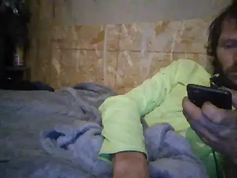 Snapshot of luke_thighwalker2469 chatting on 02-16-25, 10:32 luke thighwalker2469 online show from 02-16-25, 10:32